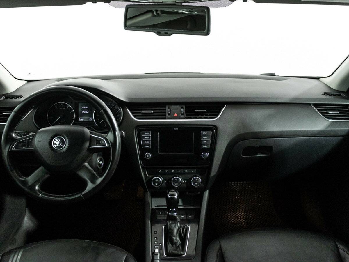 Шкода Октавия б/у, 2013, Роботизированная. Фото: #11