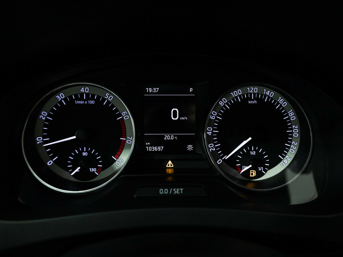 Шкода Рапид б/у, 2016, Роботизированная. Фото: #11