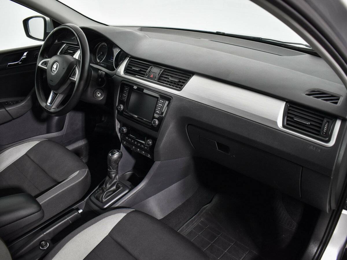 Шкода Рапид б/у, 2017, Роботизированная. Фото: #11