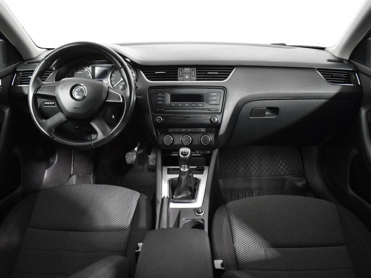 Шкода Октавия б/у, 2014, Механическая. Фото: #10